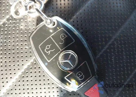 2016 Mercedes-Benz S 550 4Matic из США, поврежденный, VIN WDDUG8FB4GA253711